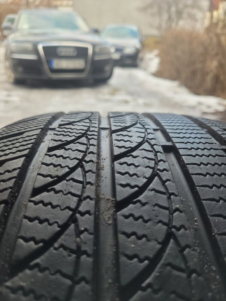 Opona Imperial zimowa 235/40R18