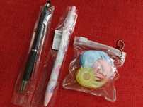 Conjunto 2 canetas + 3 suportes com fita-cola