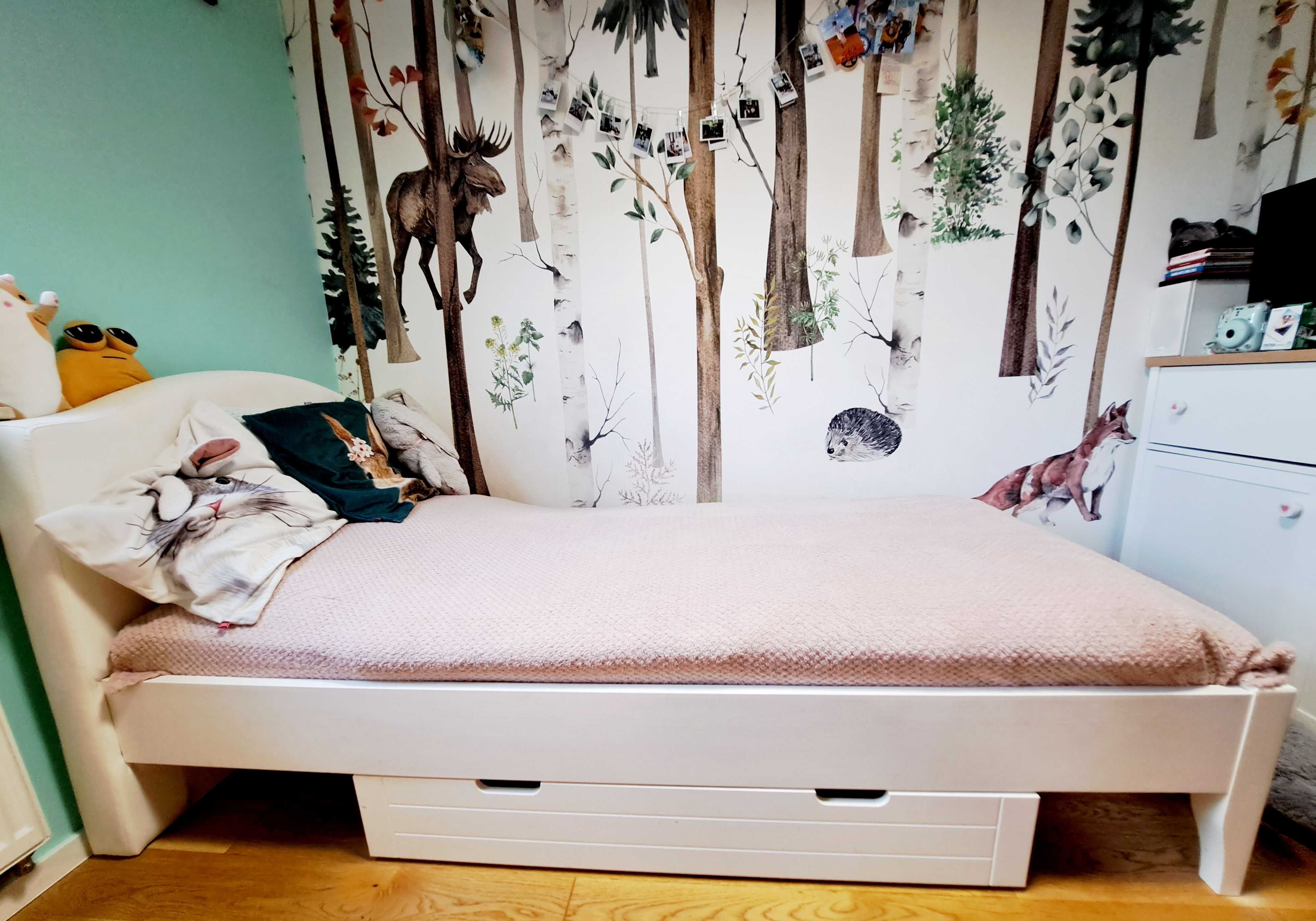 Sprzedam łóżko tapicerowane 90/200 cm młodzieżowe/dziecięce