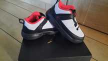 Nowe Buty dziecięce JORDAN MAX AURA 3
