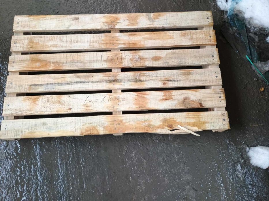 palety 104cm x 64cm