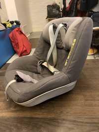 Maxi cosi fotelik 2 way pearl z baza isofix