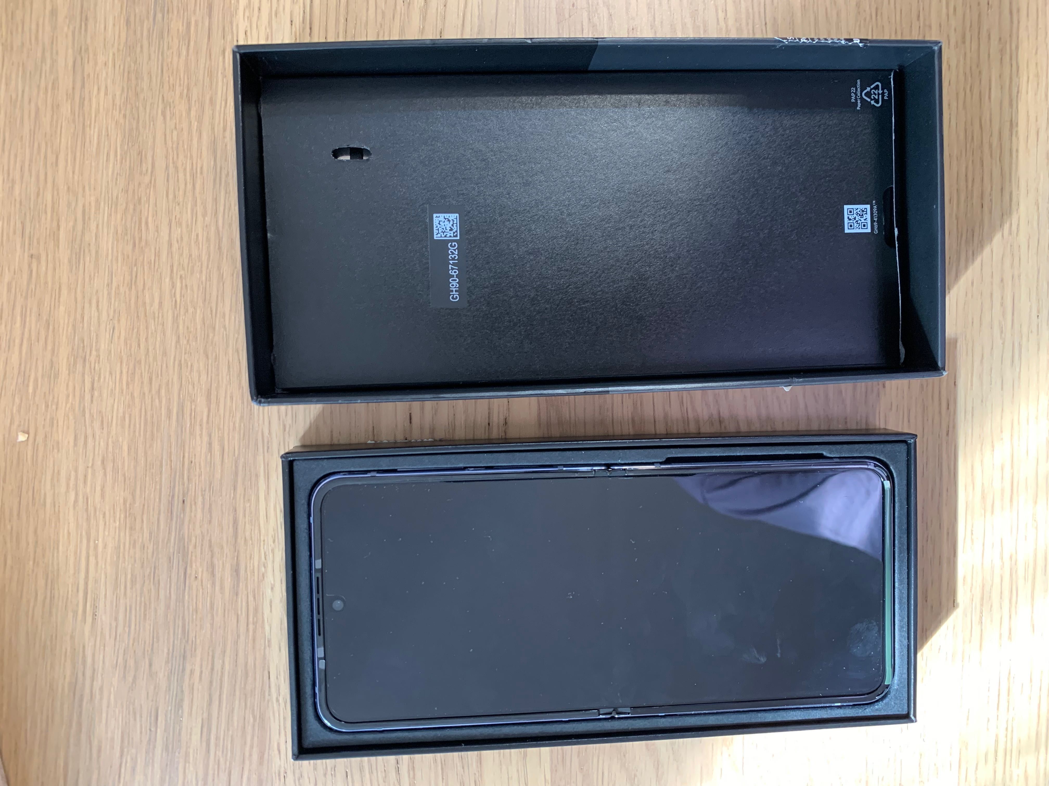 Samsung Galaxy z flip 4 under 1 year warranty