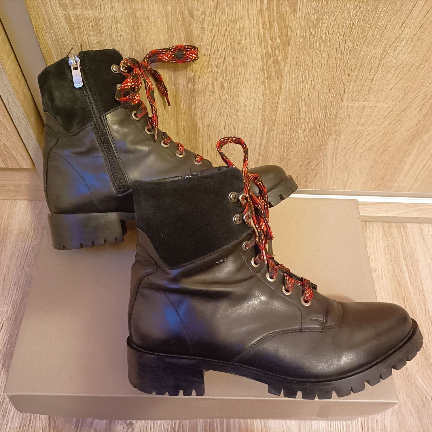 Buty Wojas skórzane trzewiki