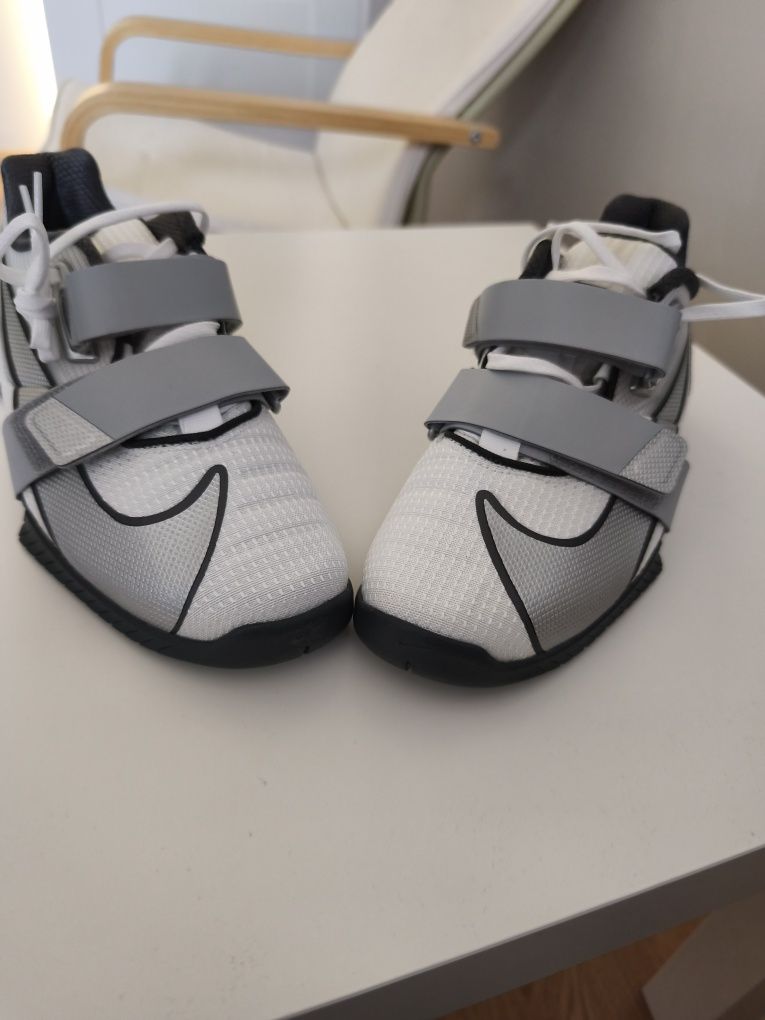 Buty do podnoszenia ciężarów Nike Romaleos 4