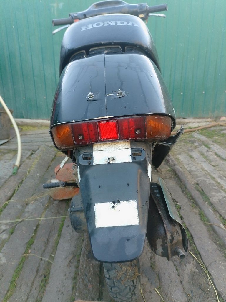 Продам Мопед Honda Tact AF16