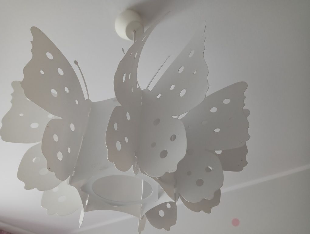 Klosz motylek,  lampa do pokoju dziecięcego