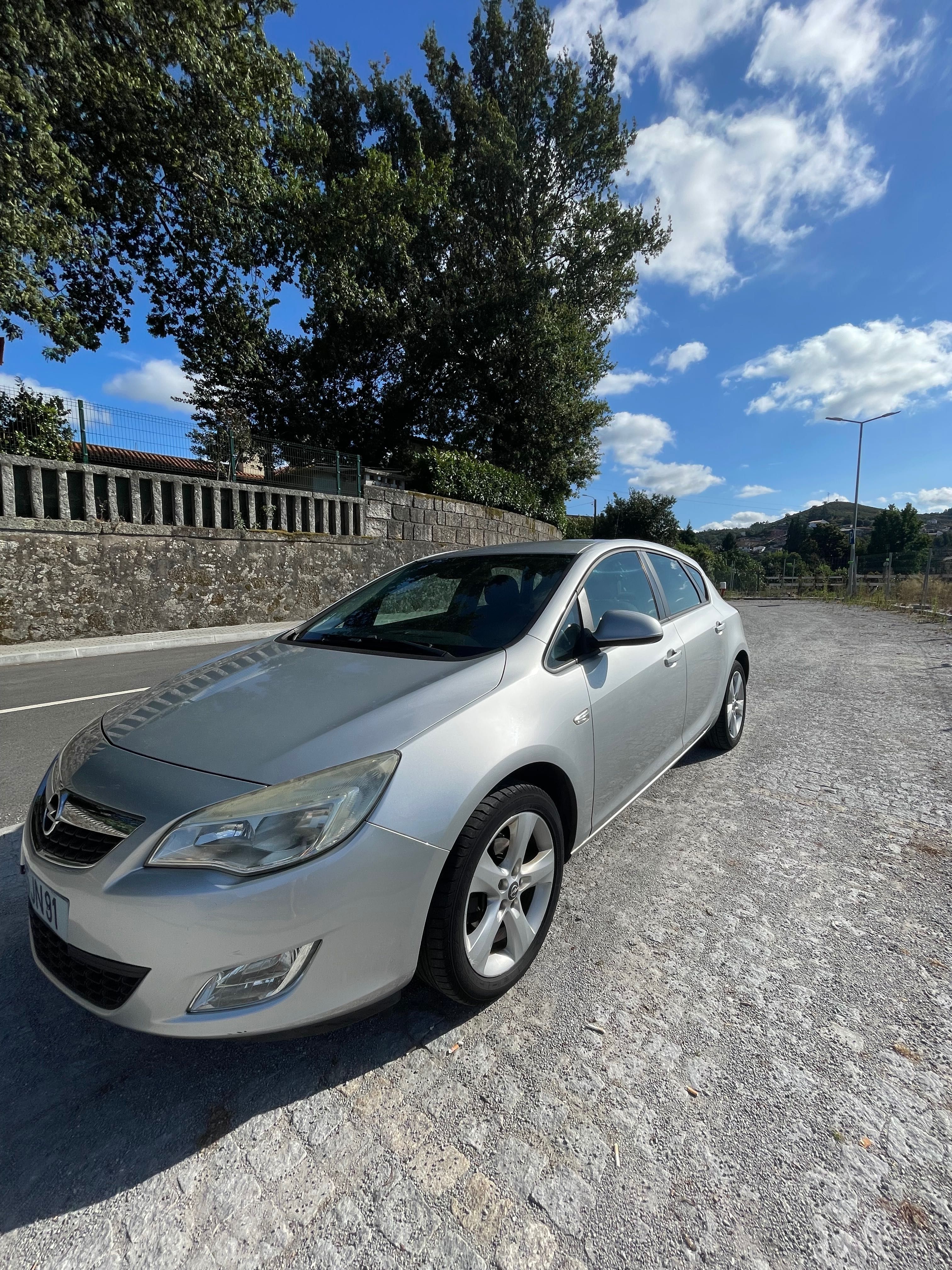 Opel Astra cosmo 1.3 cdti