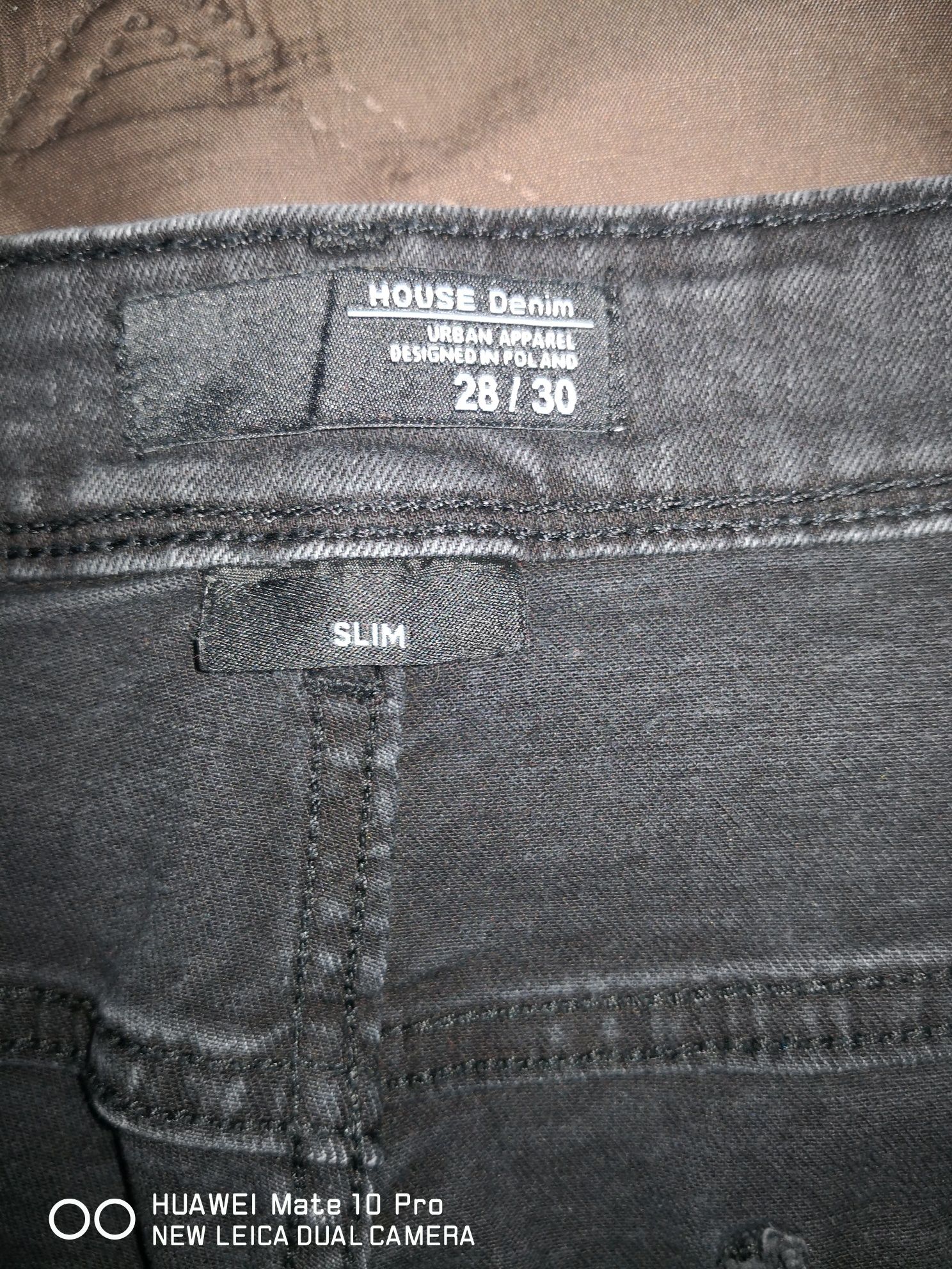 Spodnie męskie w rozmiarze 28/30 SLIM z Hausa