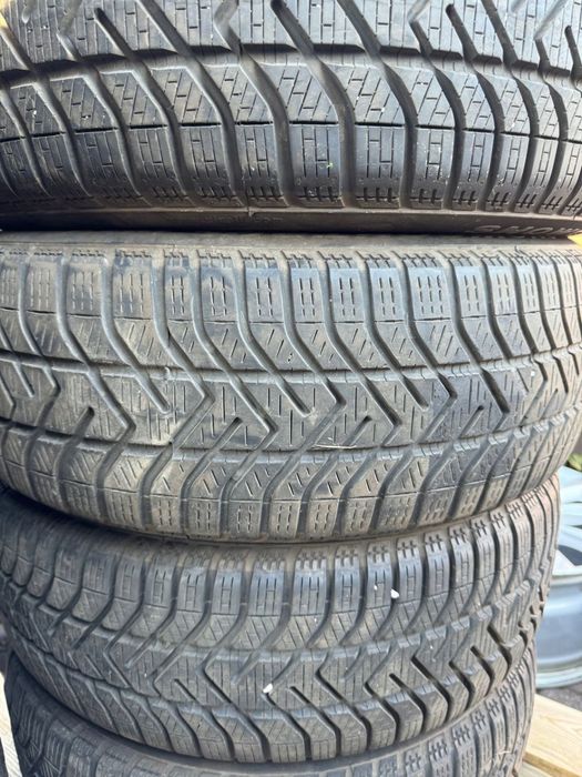 4szt Opony zimowe Pirelli SnowControl Serie III 195/55R17 92 H SUPER STAN