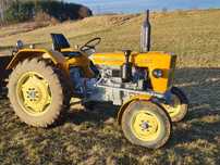 Ursus c 330  traktor ciągnik