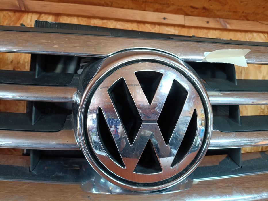 Решітка радіатора Volkswagen
