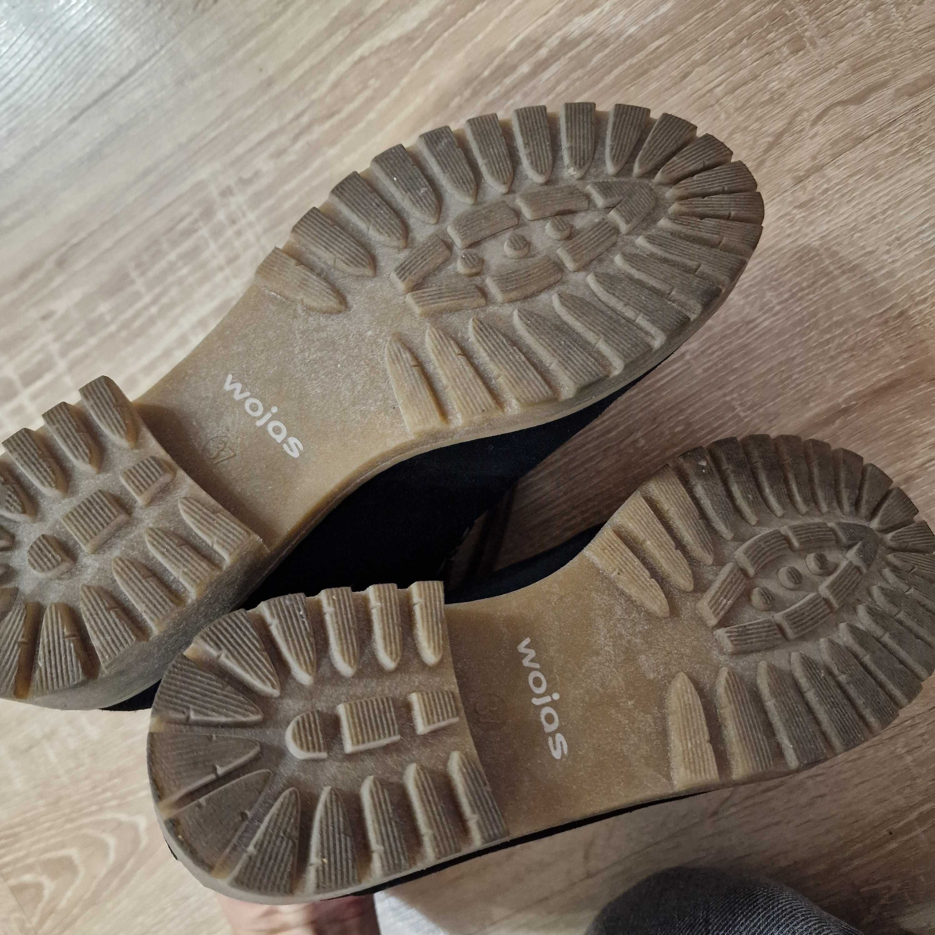 Nowe czarne zimowe buty/trzewiki Wojas, r.37