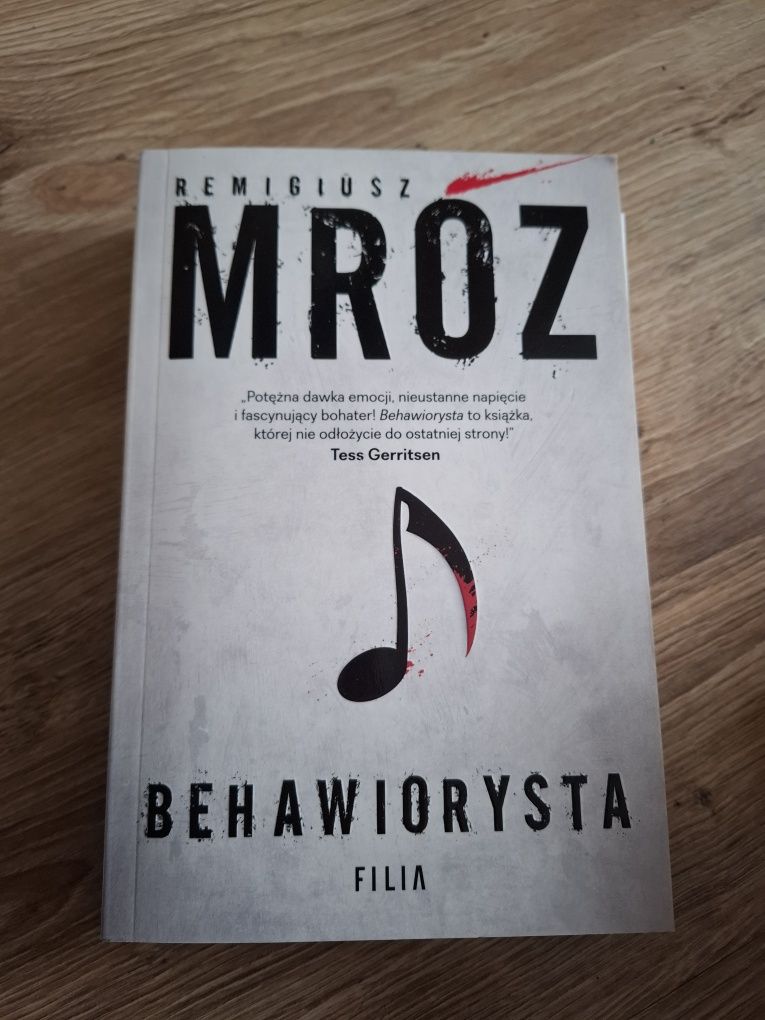 R. Mróz. Behawiorysta