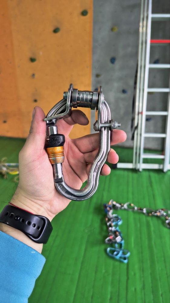 Саморобний ролик типу Petzl Trac