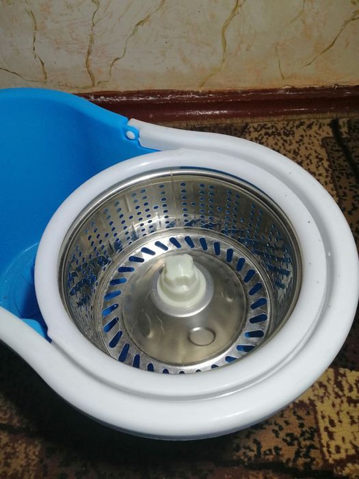 Ведро со шваброй