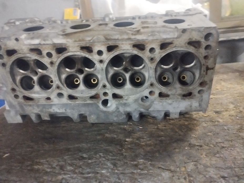 Головка блока (ГБЦ) VW Golf 2, Golf 3, Jetta, Corrado 1.8i GTI 16V