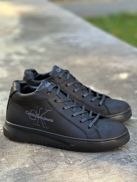 Чоловічі черевики Calvin Klein Ботинки новые оригинал черные кожа