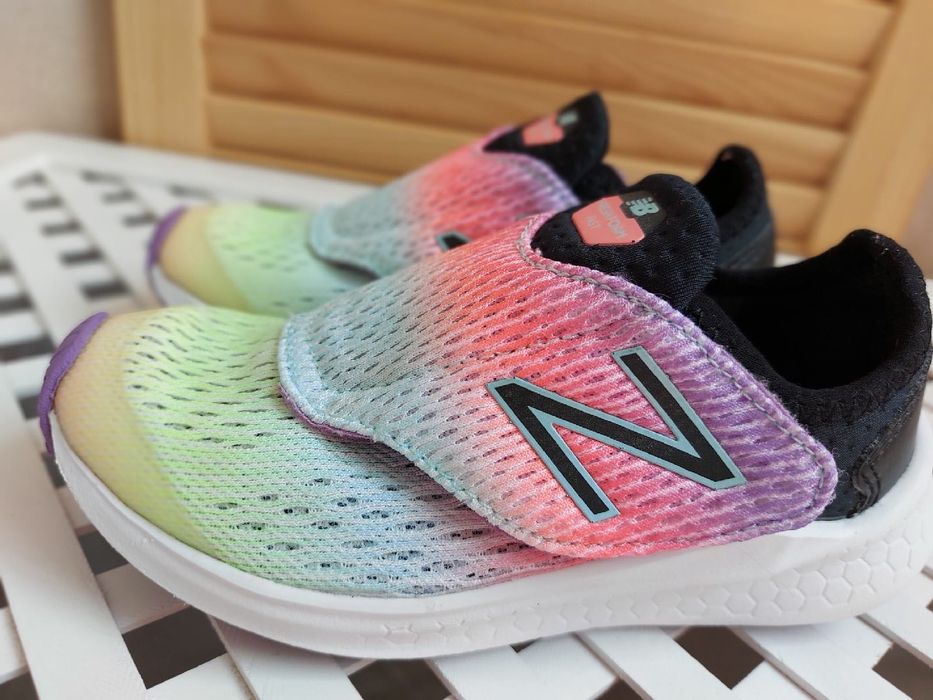 New Balance 28 размер кроссовки