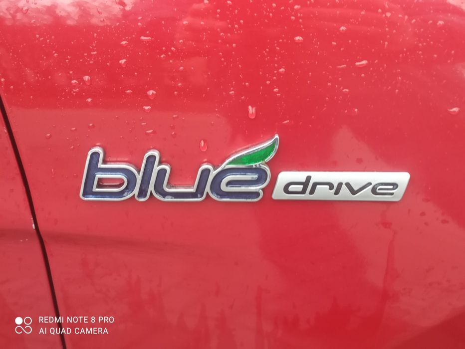 Hyundai Sonata гібрид hev 2012 limited
9 800 $ • 8 704 €