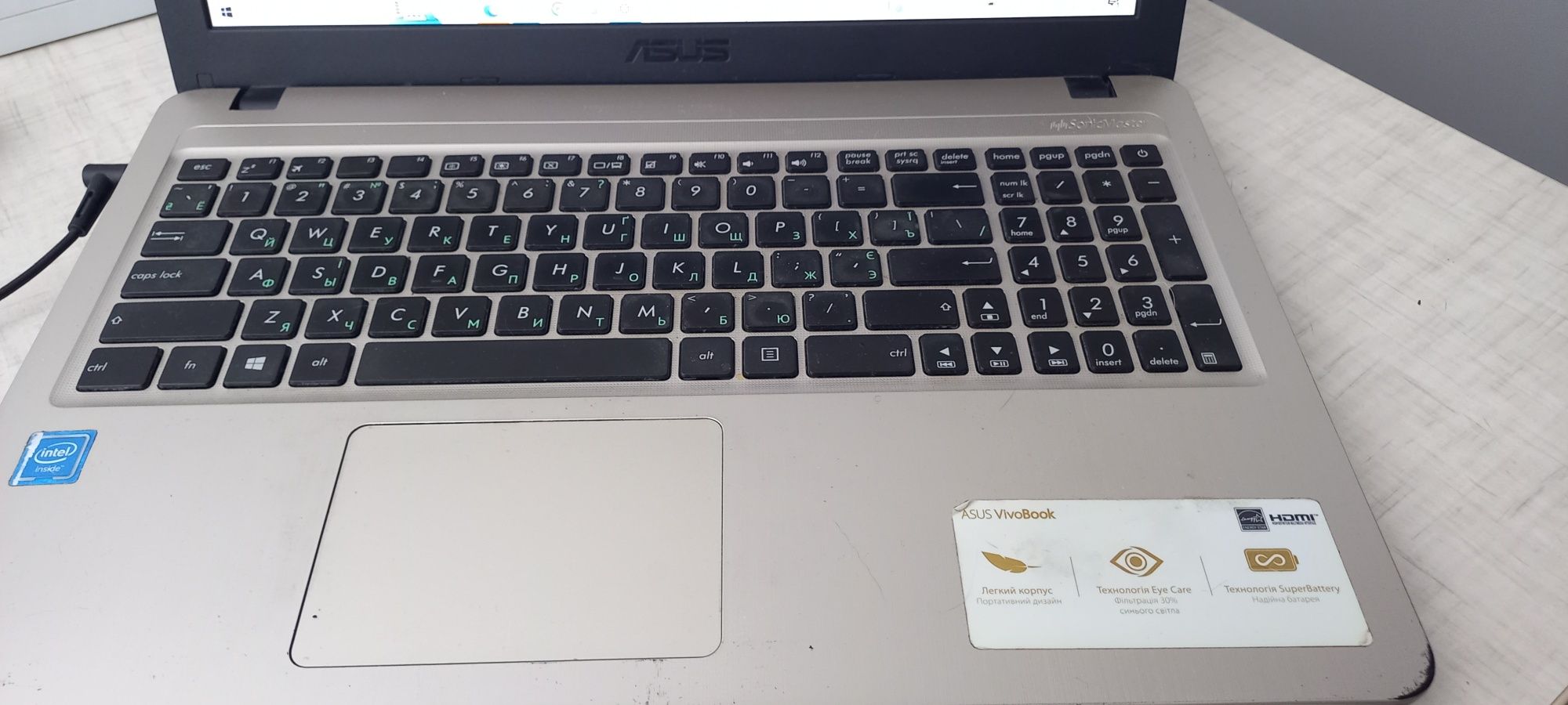 Ноутбук Asus Vivobook D540NA