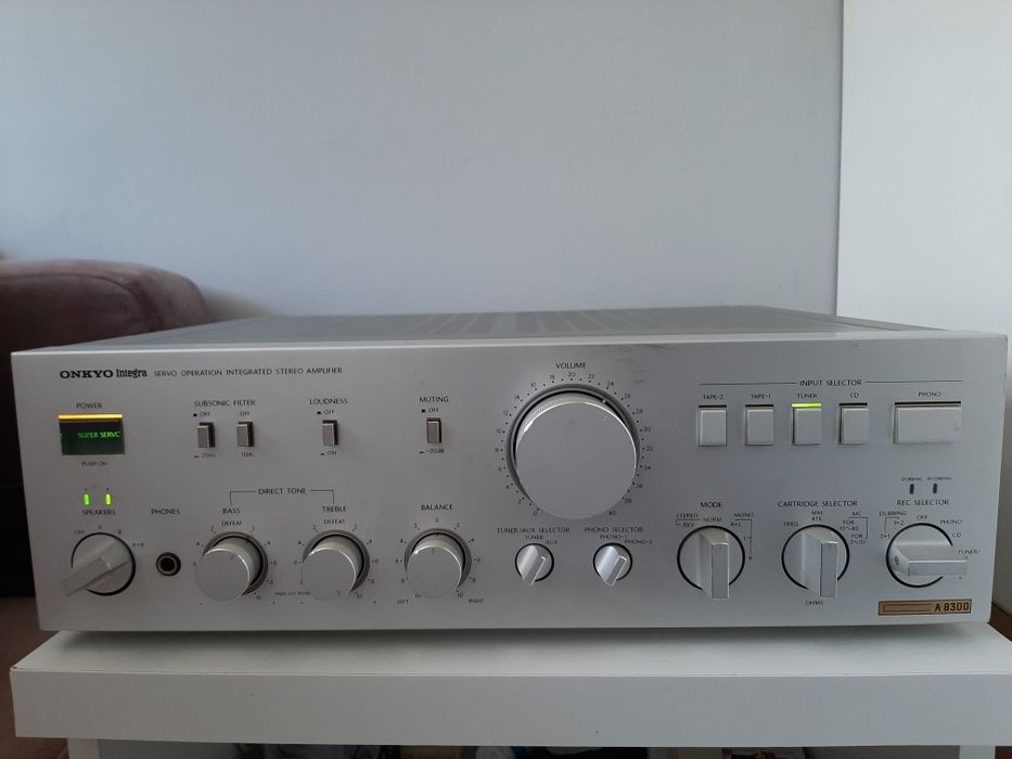 Wzmacniacz ONKYO A-8300