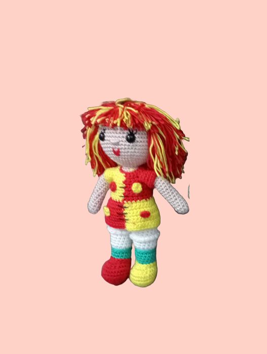 Boneca em croché