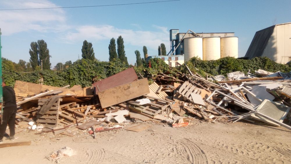 Дрова віконні рами,підони,дошки,ДСП,мебель,балки,сосна