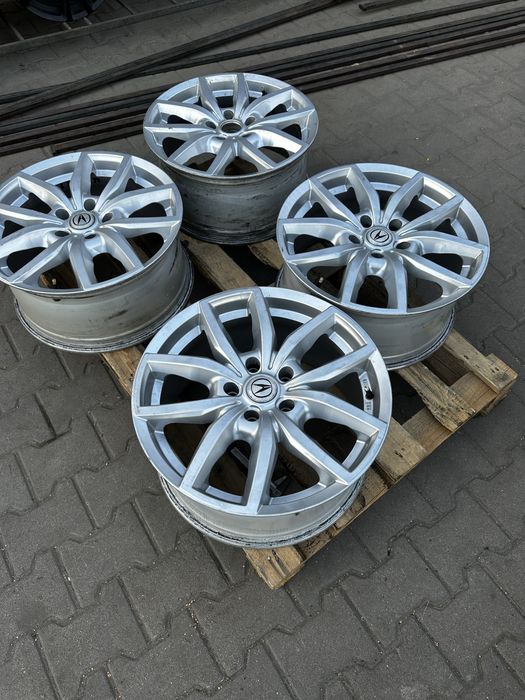 Диски 5*120 R18 Acura  BMW
