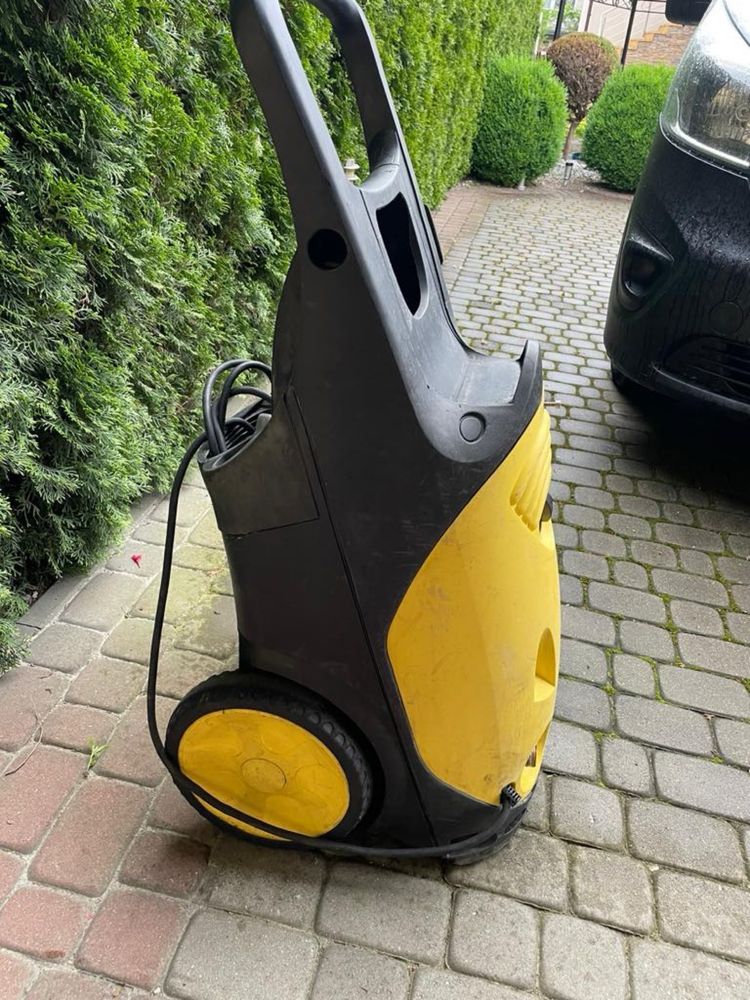 Myjka cisnieniea Karcher