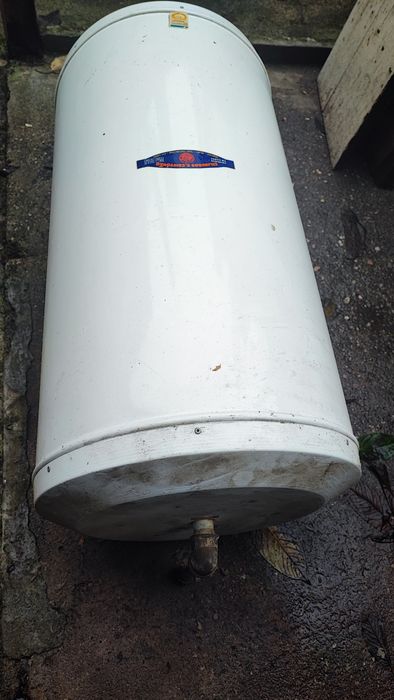 Cilindro/Termoacumulador água quente S.Cristovao