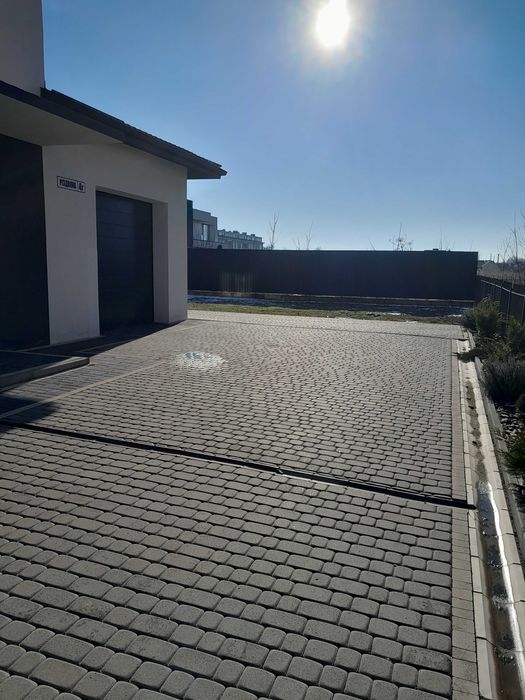 Продам котедж 109 м/кв. в м. Рівне по вул. Різдвяна 4-Г.