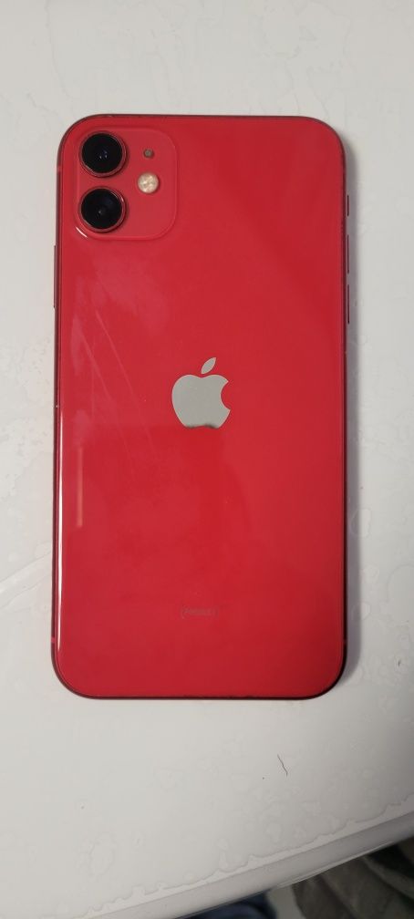 Iphone 11,64gb,Apple,product red,Icloud