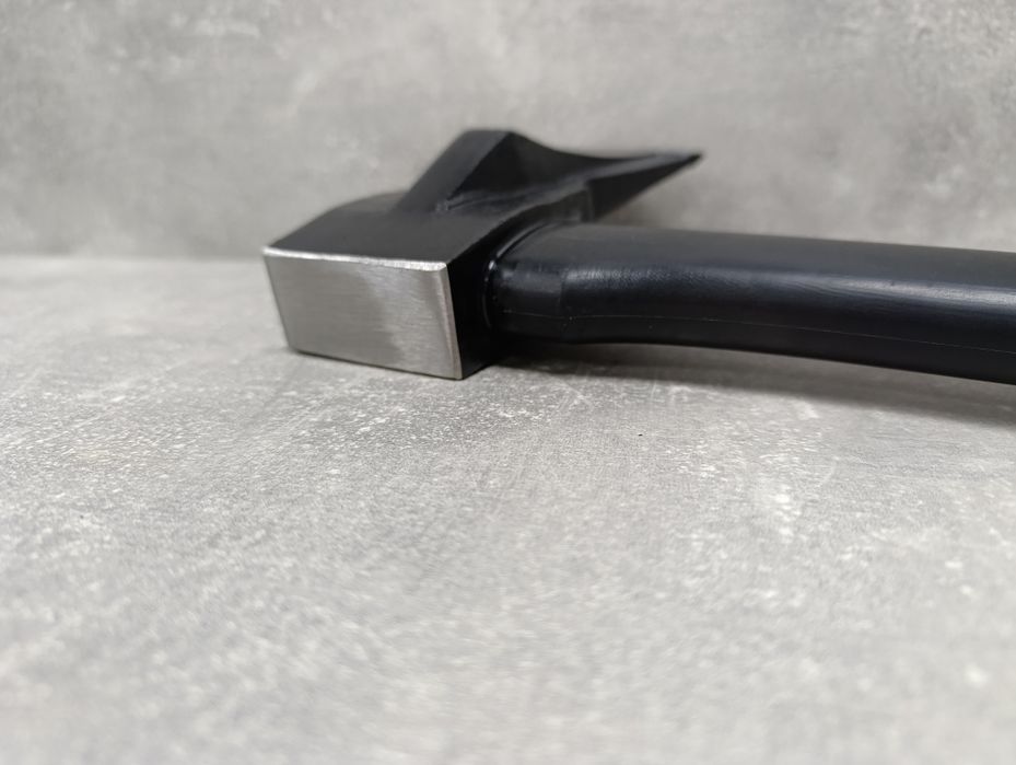 Колун кований 2200 г, ручка з фібергласу INTERTOOL HT-0275