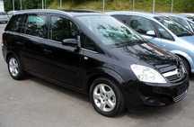 Паливна рейка GM 55559375, з форсунками GM 25380933- Zafira B, Astra H
