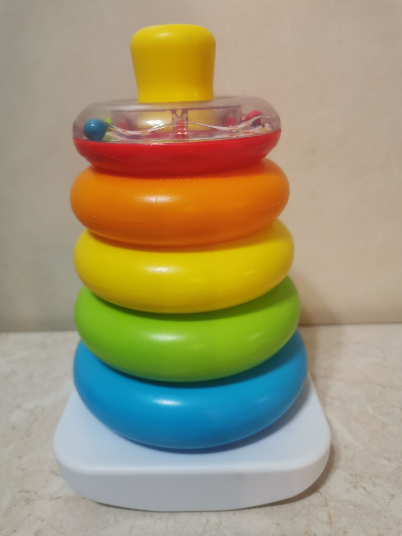 Sorter wieża z kółek Fisher Price - super zabawka dla każdego maluszka