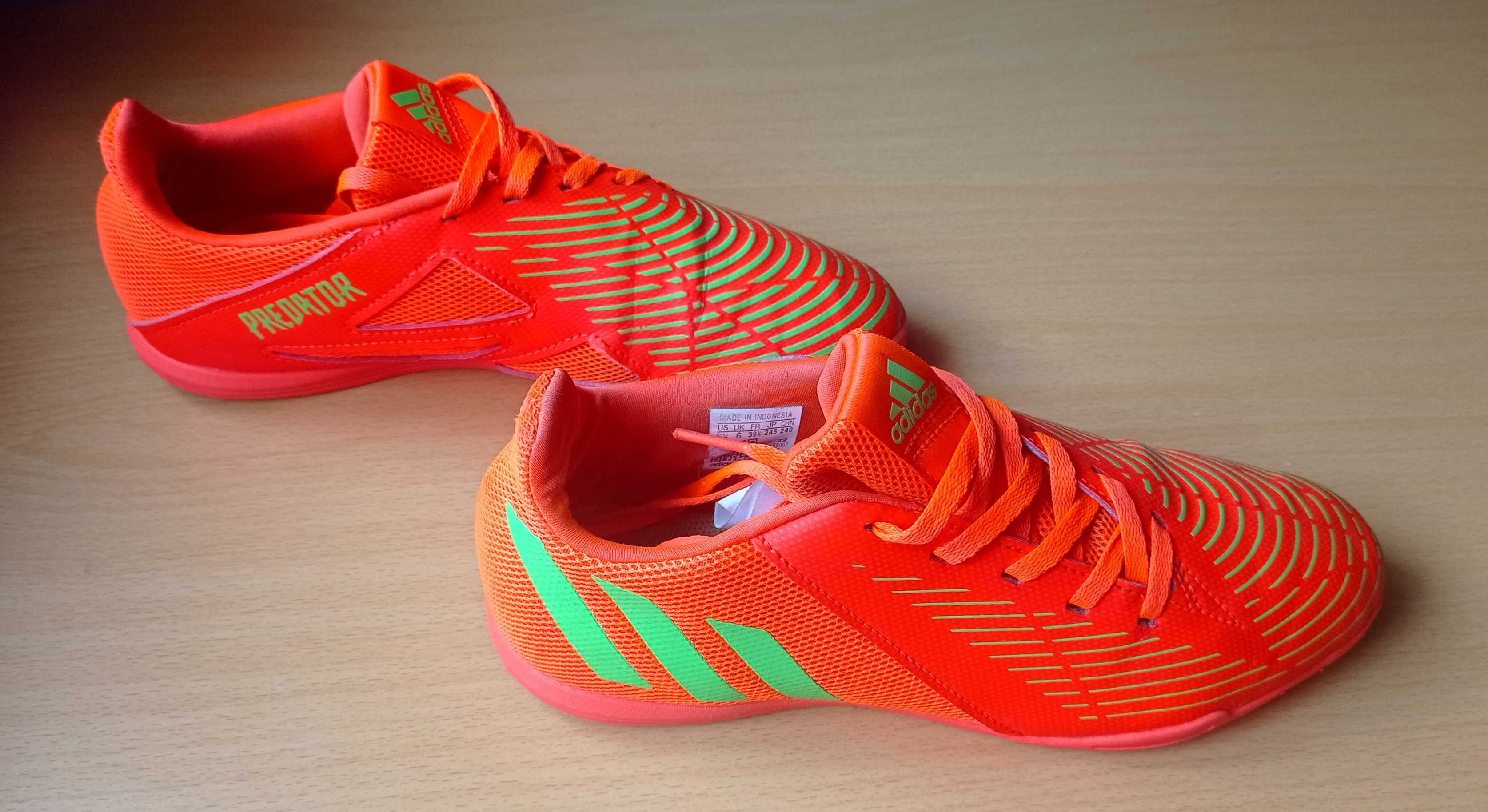 Buty piłkarskie halowe Predator Edge.4 IN Adidas