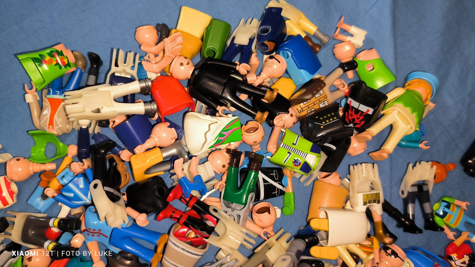 Playmobil elementy ludzików części głowa ręce nogi