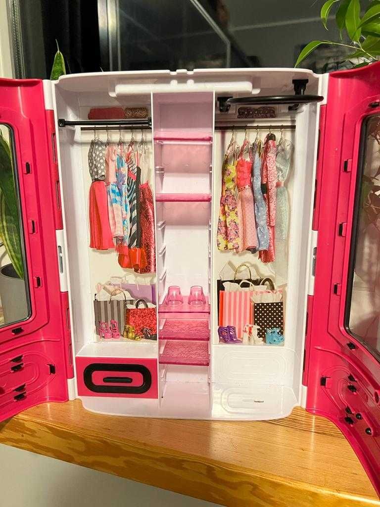 Barbie x 6 + Ken x 1 +  modna szafa na ubranka