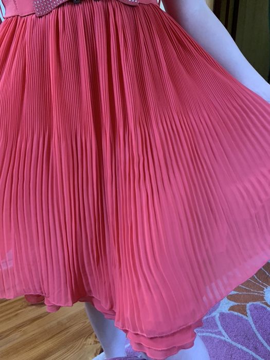 Нарядное платье