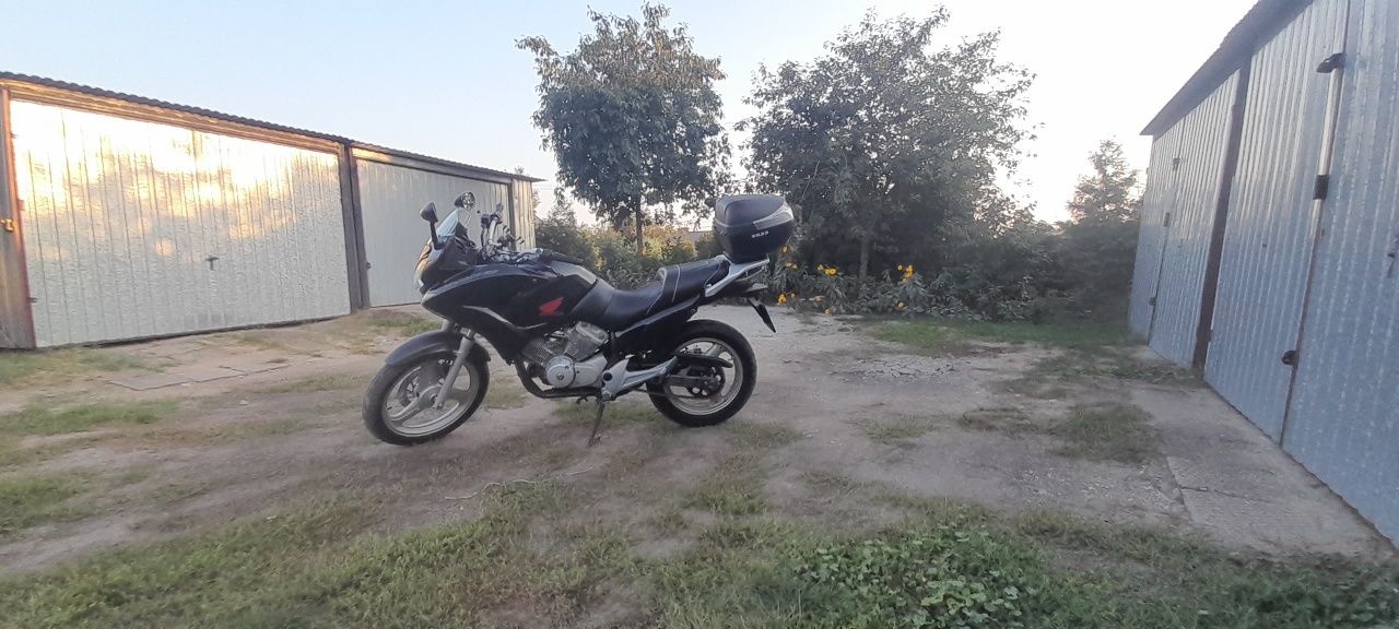 Honda Varadero 125 kat b