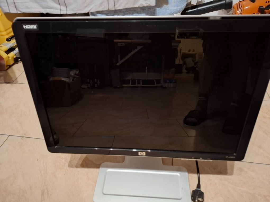 Monitor hp 22 cale