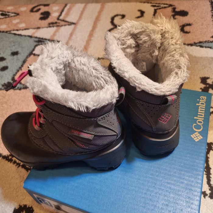 Buty zimowe śniegowce Columbia Kids Rope Tow III Waterproof r. 28