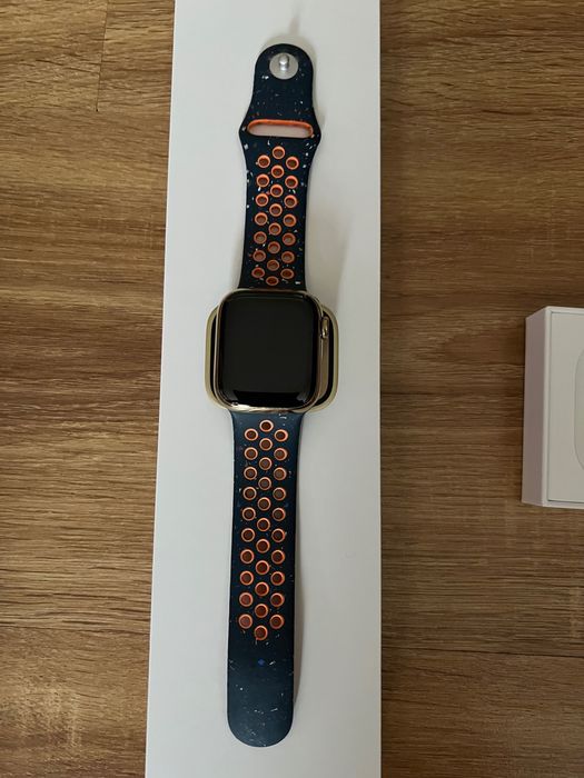 Apple iWatch Series 8 GPS + Cellular