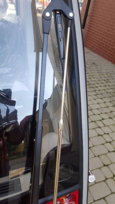 Pojazd inwalidzki elektryczny Shoprider Maxi Cab-