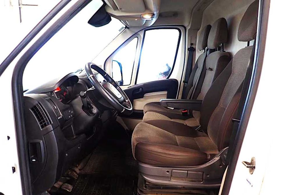 Citroen Jumper 35 BlueHdi L3h2 163km rok 2019 86 tyś km cena brutto