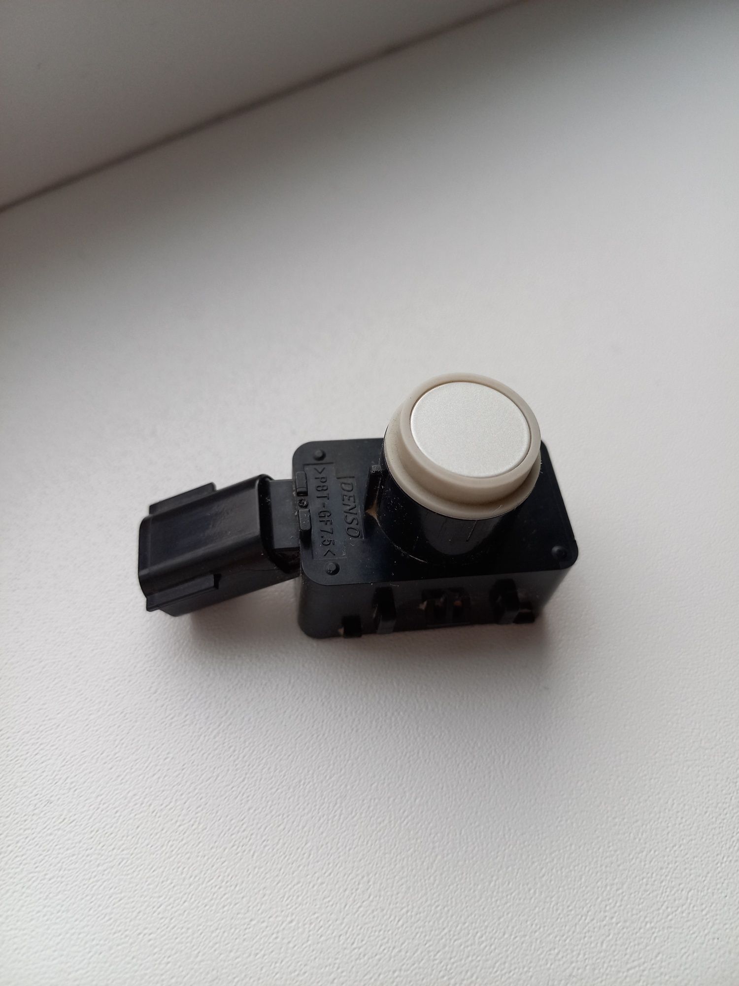 Датчик парковки Toyota 89341-48040