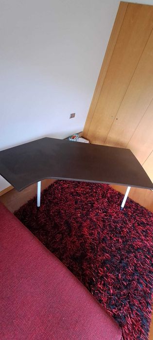 Conjunto de Secretária Escritório e Chaiselong - Excelente Estado