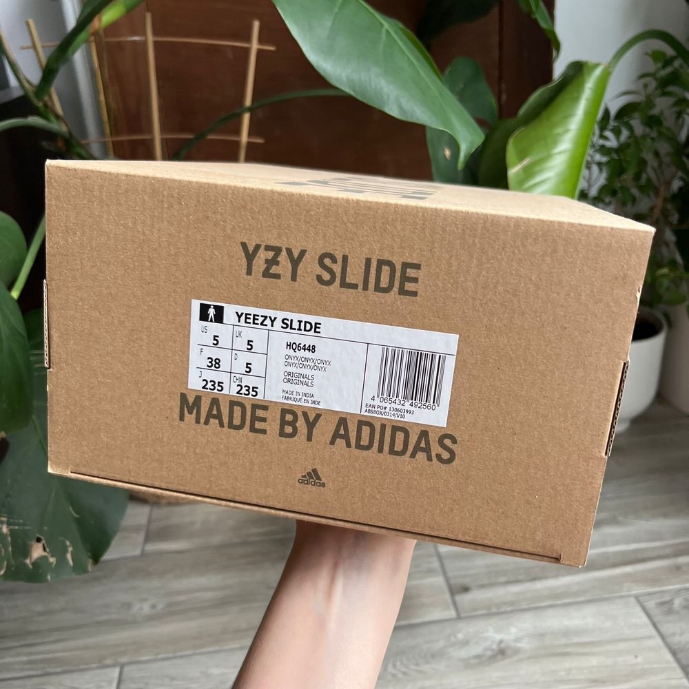 Klapki yeezy slide onyx rozmiar 38