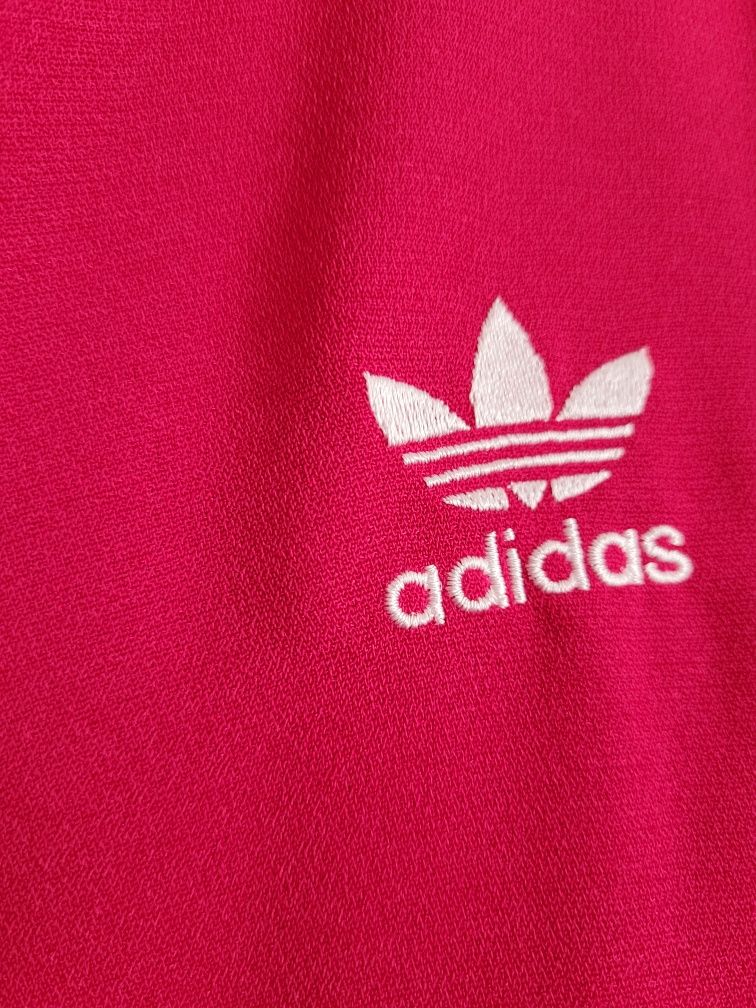 Bluzka Adidas w kolorze fuksji